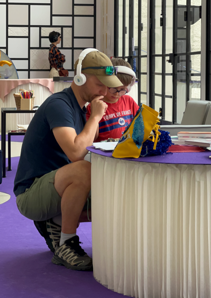 Exposition Fair Play médiation pour les enfants accessible dans la galerie d'exposition © Iloé Fétré